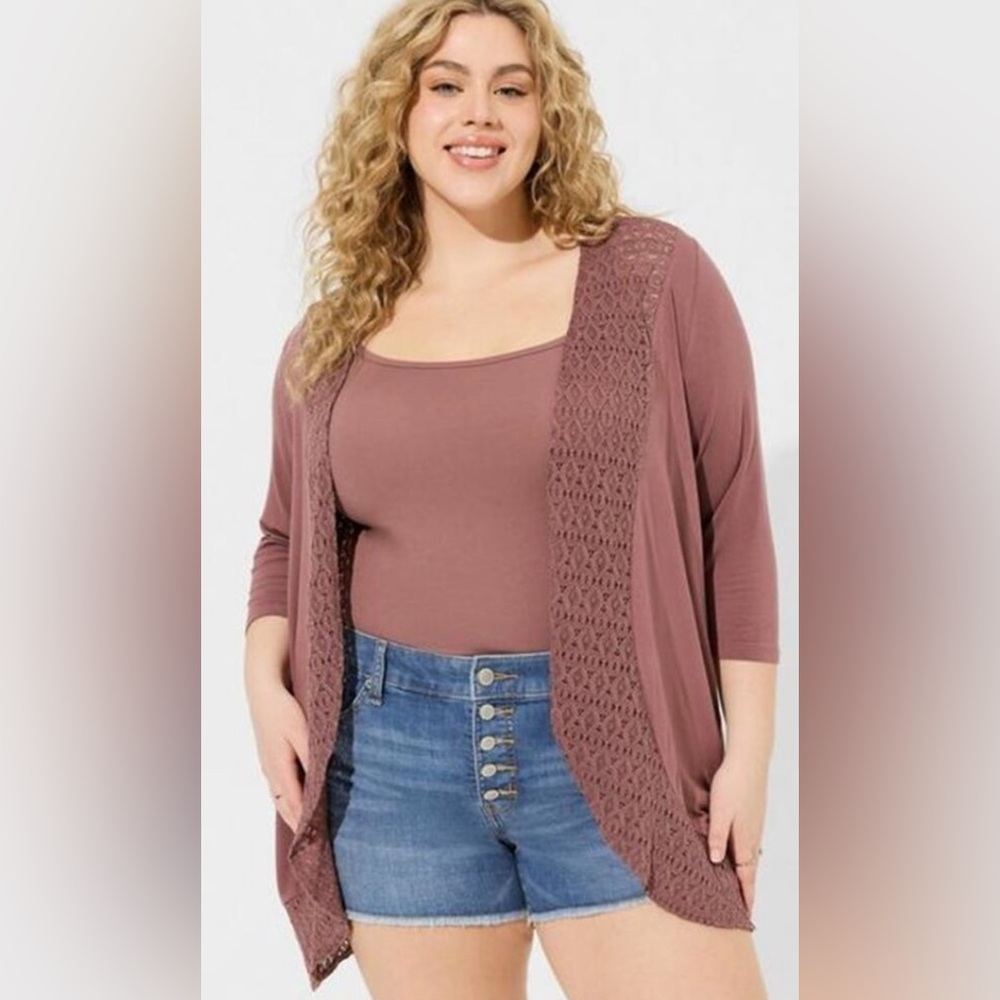 NWOT- Torrid Super Soft Crochet Trim Cardigan